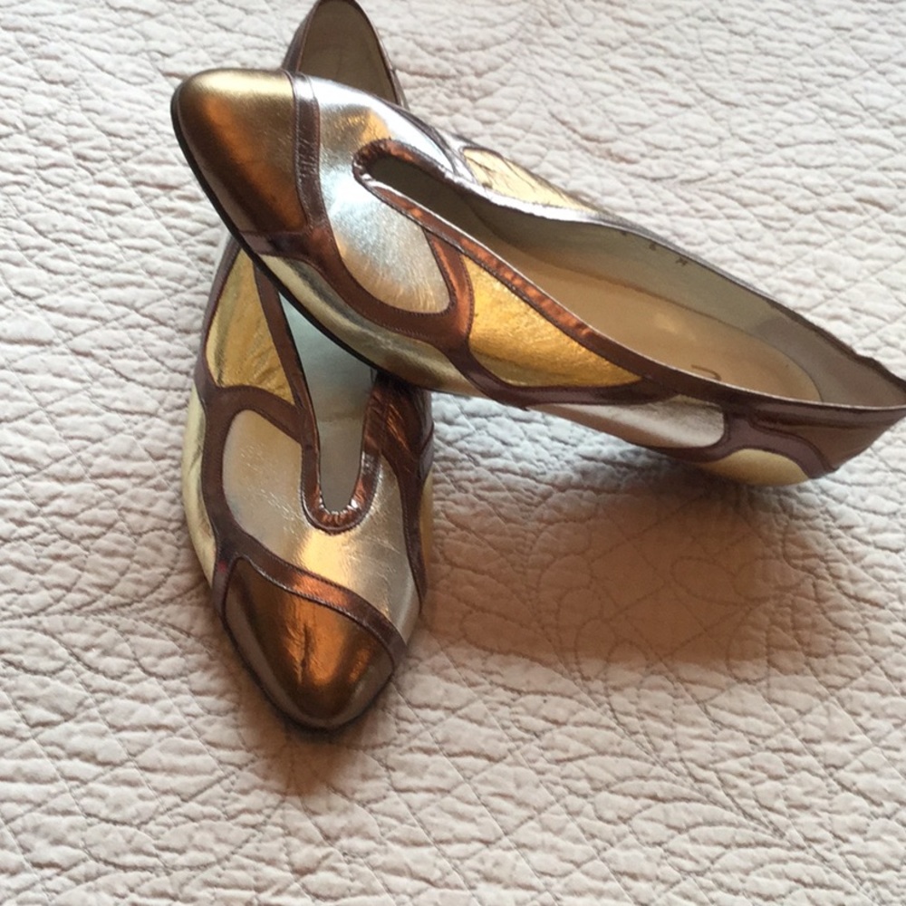 Totar Shoes - Picture 2 of 7